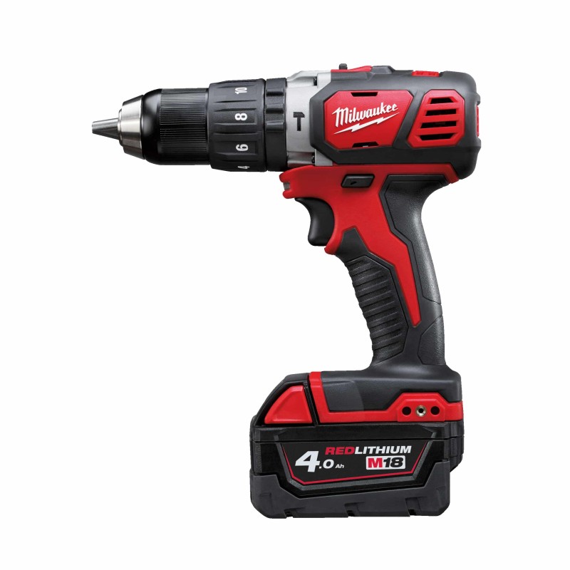 M18 BPD-402C - Perceuse Percussion compacte 18V, 4,0Ah, 60 Nm. Livré en 2 Batteries 18 V - 4,0 Ah Red Li-Ion, Coffret, chargeur 