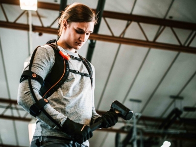 Améliorez les conditions de travail avec les exosquelettes Gobio